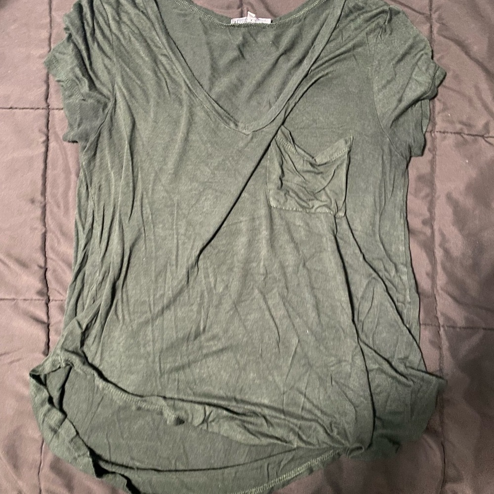 Army green tshirt